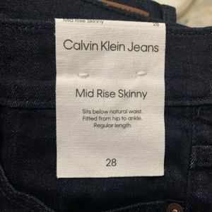 CALVIN KLEIN JEANS